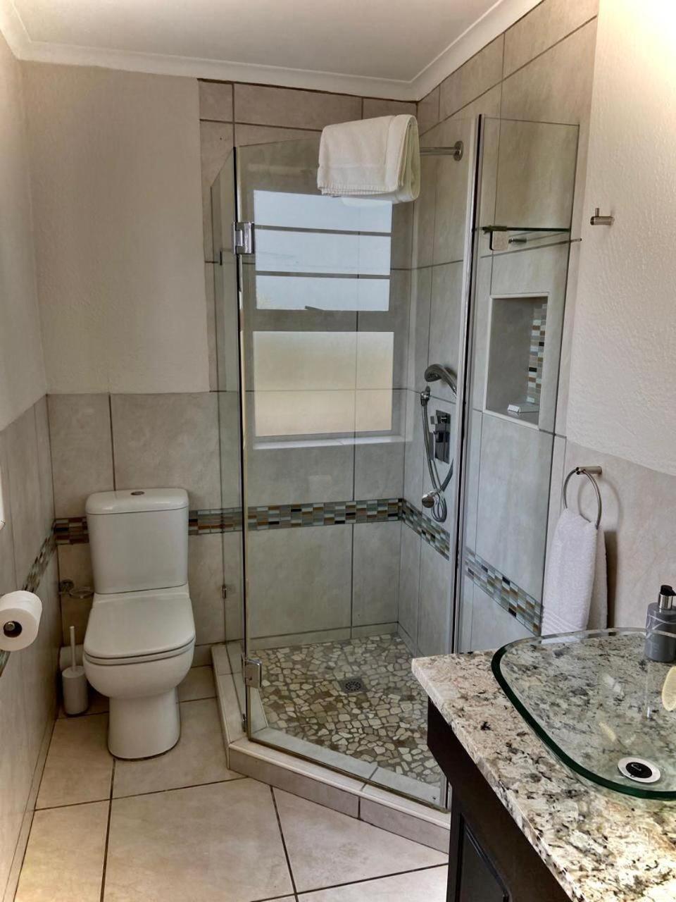 A Villa De Mer Guesthouse 포트알프레드 외부 사진