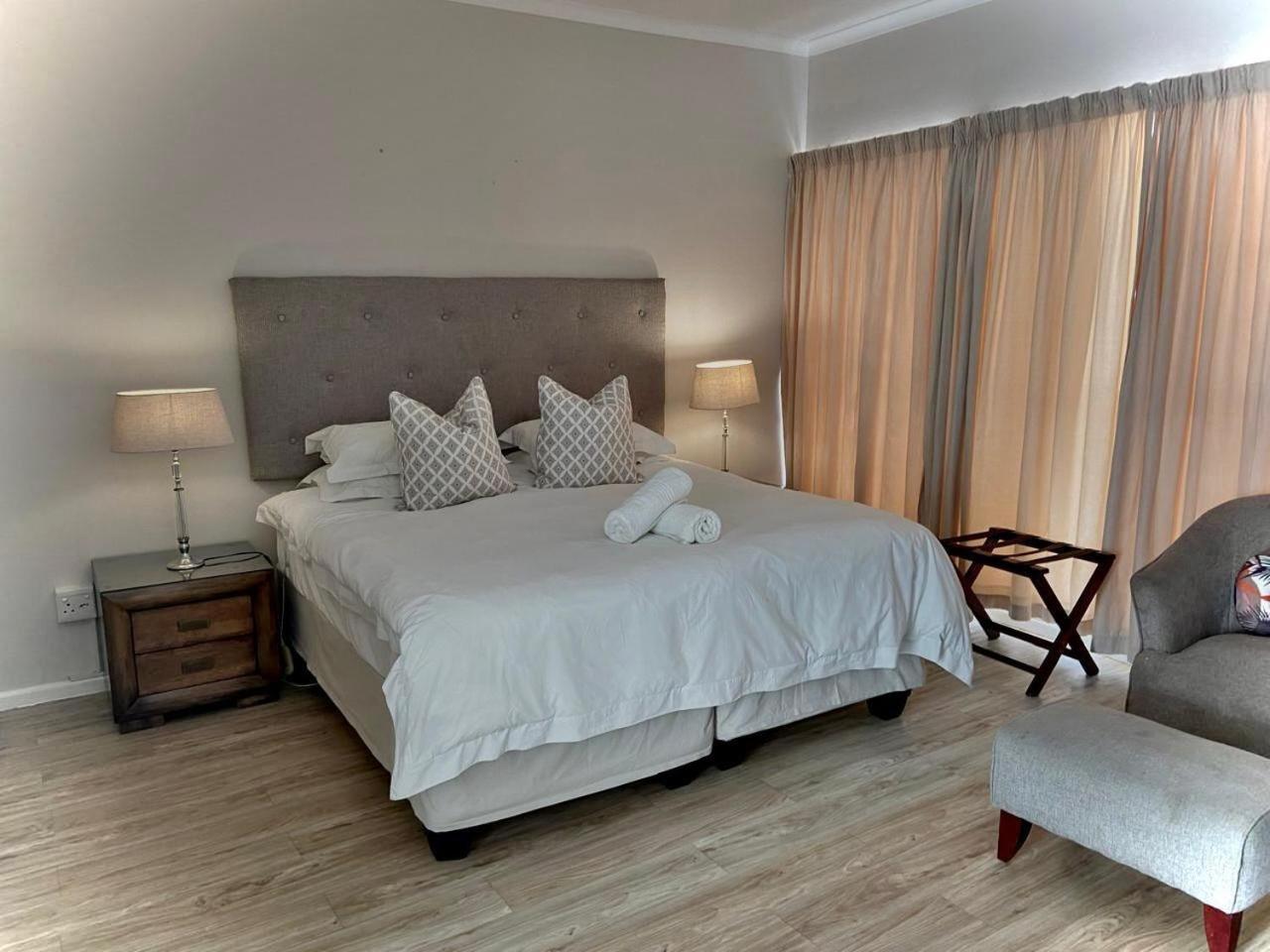 A Villa De Mer Guesthouse 포트알프레드 외부 사진