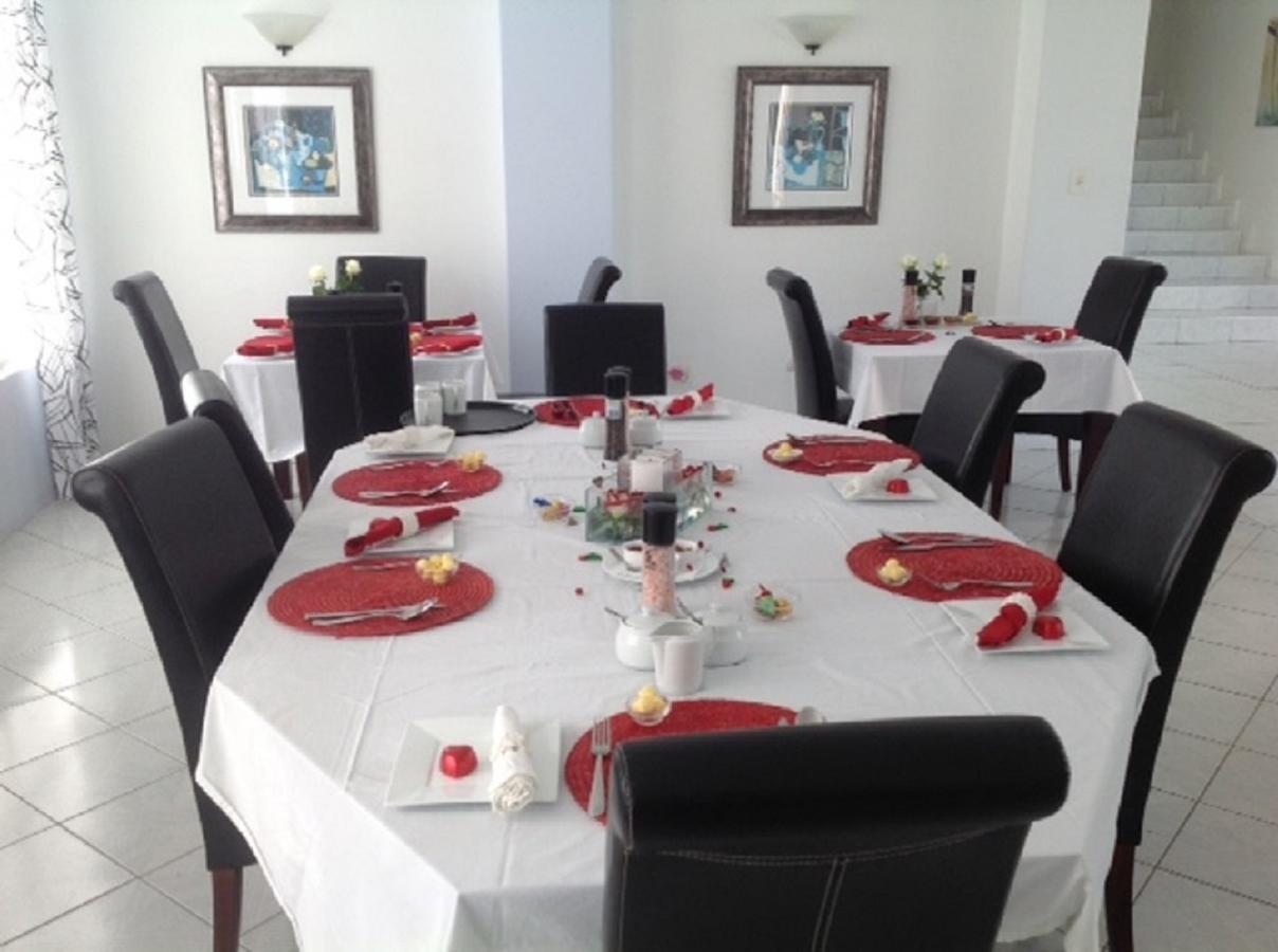 A Villa De Mer Guesthouse 포트알프레드 외부 사진